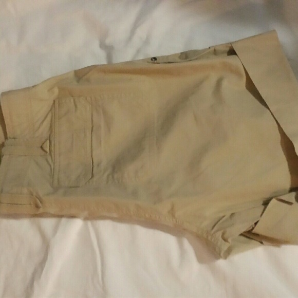 Short - Picture 3 of 3